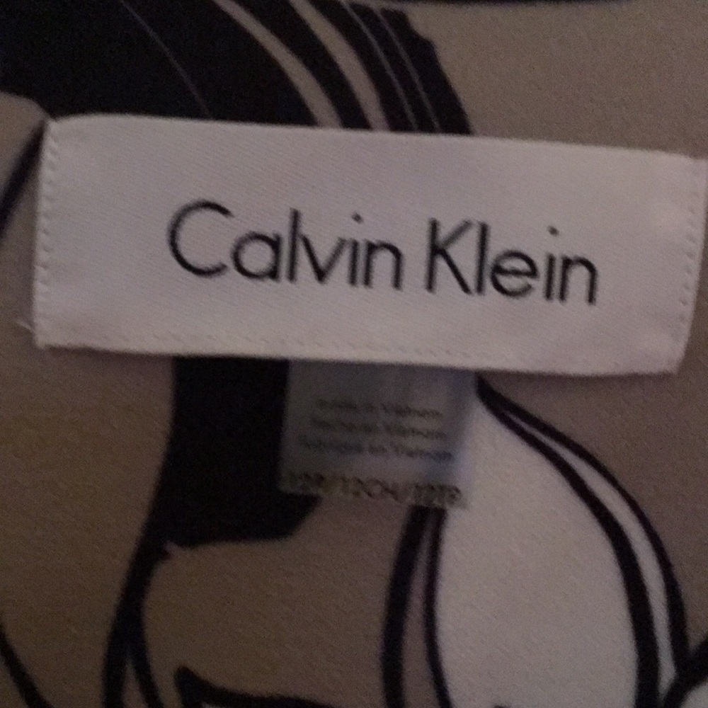 Calvin Klein ladies jacket - Picture 3 of 5